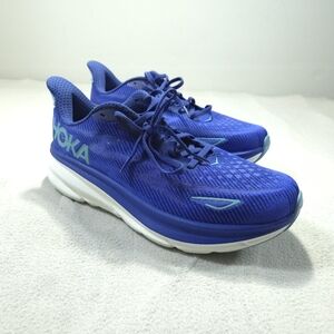 Hoka One Woman Shoes Size 10D Clifton 9 Wide